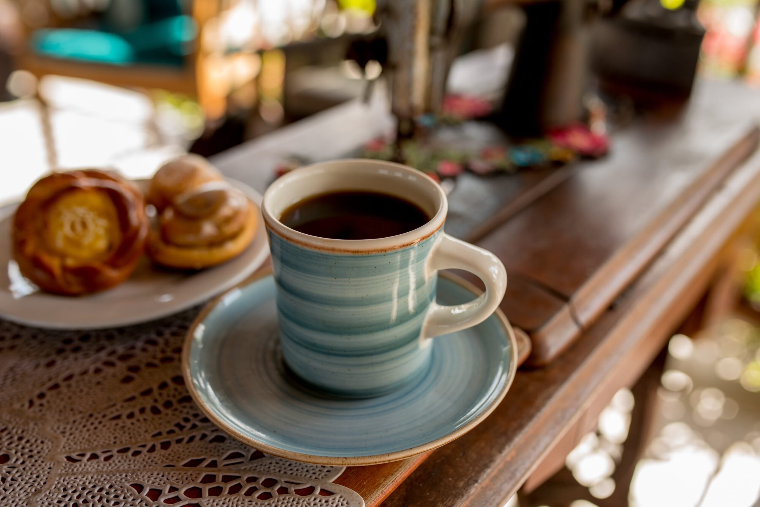 Café y pan dulce en La Monina